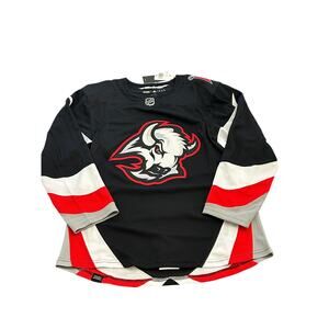 Adidas NHL Buffalo Sabres Jersey Size 42 NWT